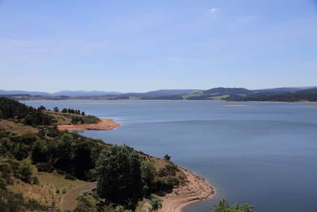 Explorer une carte, hier et aujourd'hui