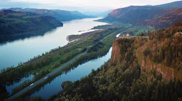 Thème 1 : Sociétés et environnements : des équilibres fragiles Chapitre 2 : Des ressources majeures sous pression : tensions et gestion